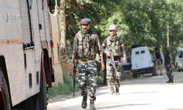 कश्मीर के बारामूला में 24 घंटे में दूसरी मुठभेड़, दो आतंकी ढेर