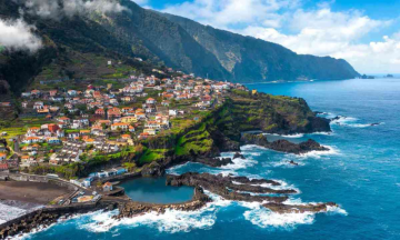 15 Best Trips for Solo Travelers That’ll Change Your Life in 2025