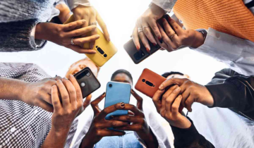 Should India Ban Social Media for Kids Under 16? Key Pros, Cons & Solutions