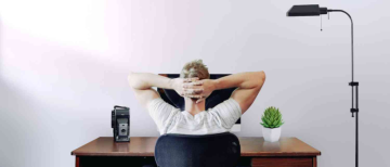 Goodbye 9-to-5: Why ‘Microshifting’ Is the New Way to Work Smarter, Not Harder