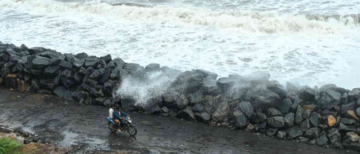 Top 3 Headlines Today | Rahul Gandhi Taunts PM Modi, Cyclone Montha Hits South India