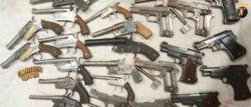 Huge Arms Bust in Khargone: 21-Year-Old Caught with 10 Illegal Pistols