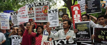 Supreme Court Refuses to Revisit Order Quashing FIRs Against NEET-UG Protesters: “We Have to See Their Future”